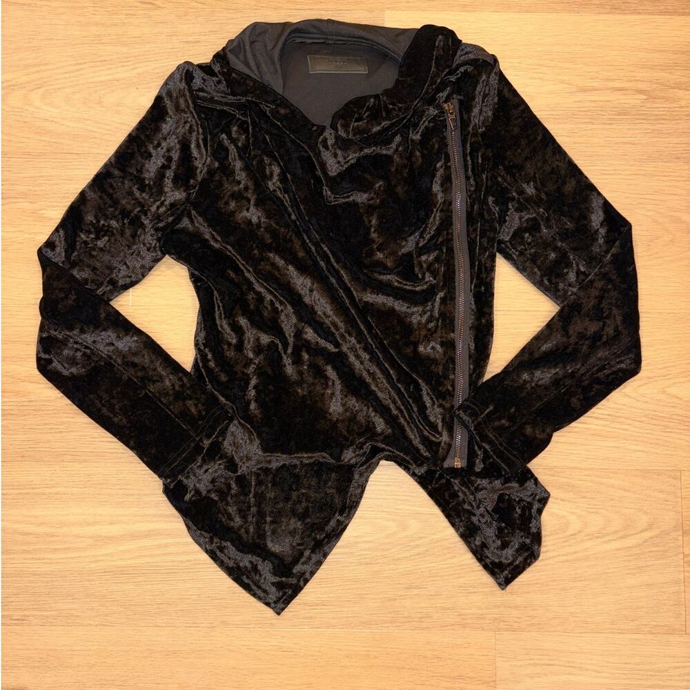 Blanknyc black crushed velvet crossover moto draped jacket womens size small